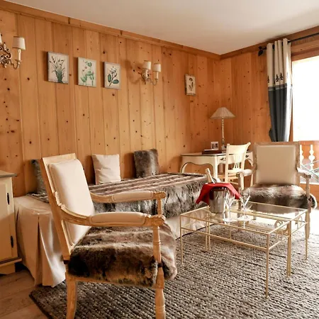 Hotel D'adrien 5*