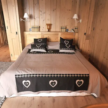 D'adrien Hotel 5*